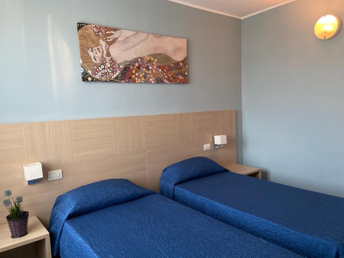 Hotel Santa Giulia Castenedolo Εξωτερικό φωτογραφία